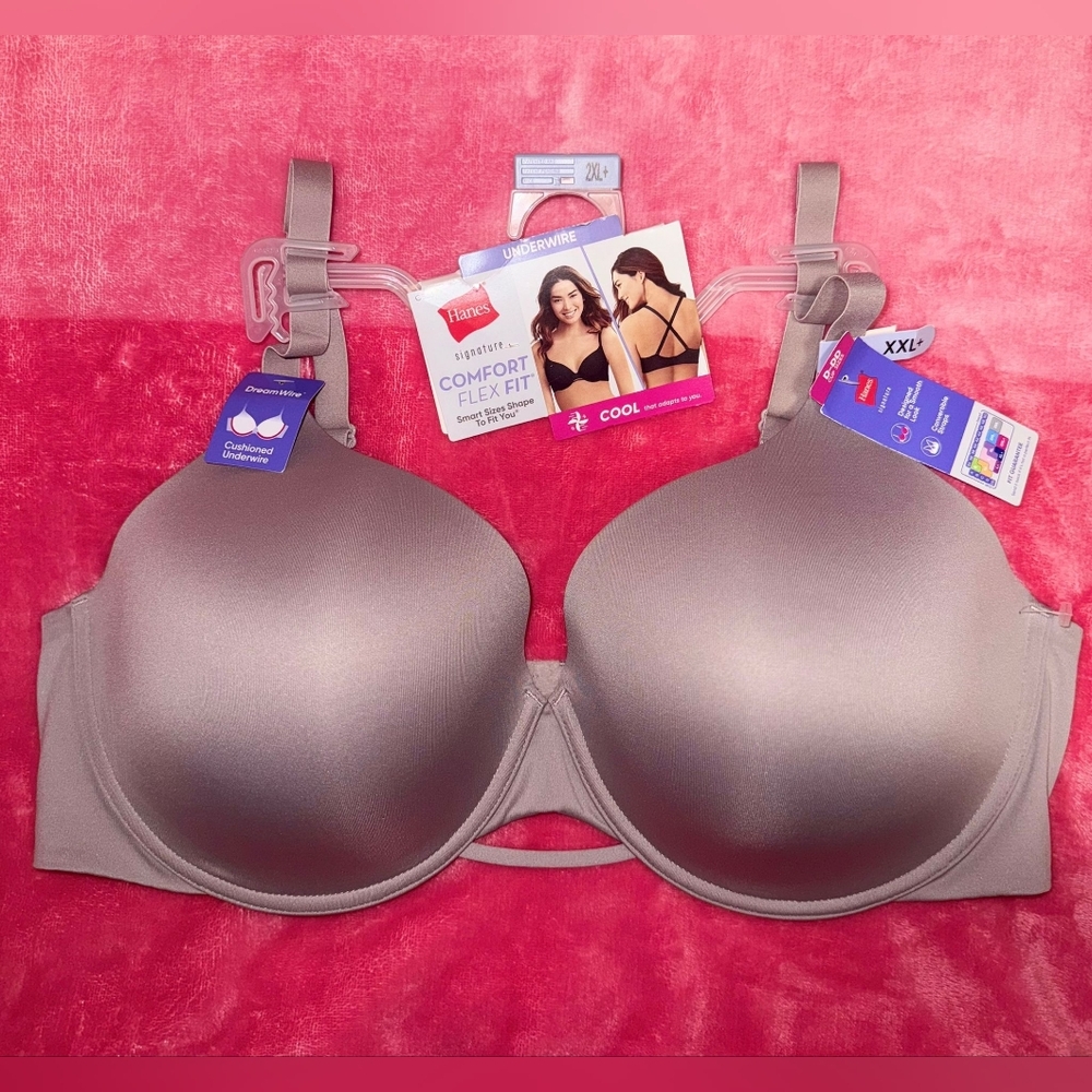 NWT Hanes signature Comfort flex fit  SZ 2XL smart sizes convertible straps